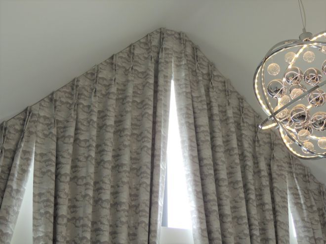Curtains for arched windows